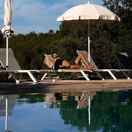 Mercure Golf De Barbaroux & Otel Brignoles