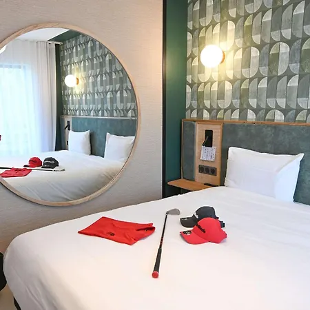 Mercure Golf De Barbaroux &