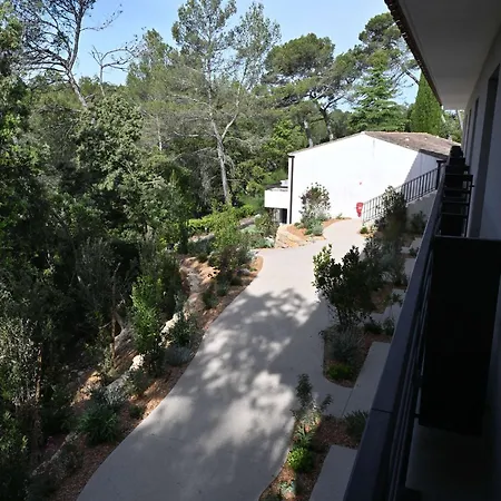 Mercure Golf De Barbaroux & Hotel Brignoles