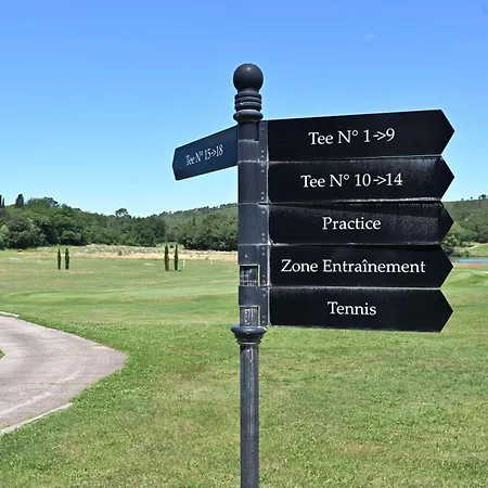 Mercure Golf De Barbaroux &