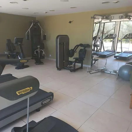 ميركيور برينولز جولف دي بارباروس