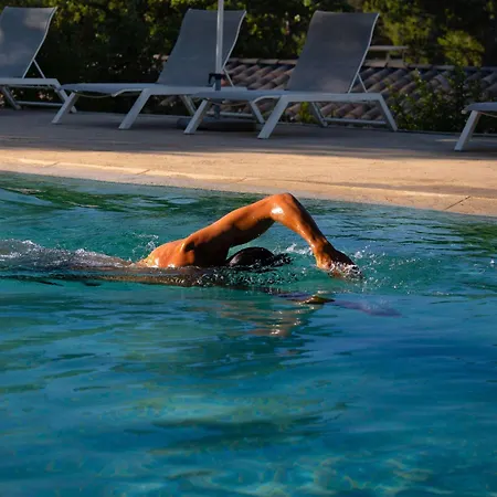 Mercure Golf De Barbaroux & Hotel 4*